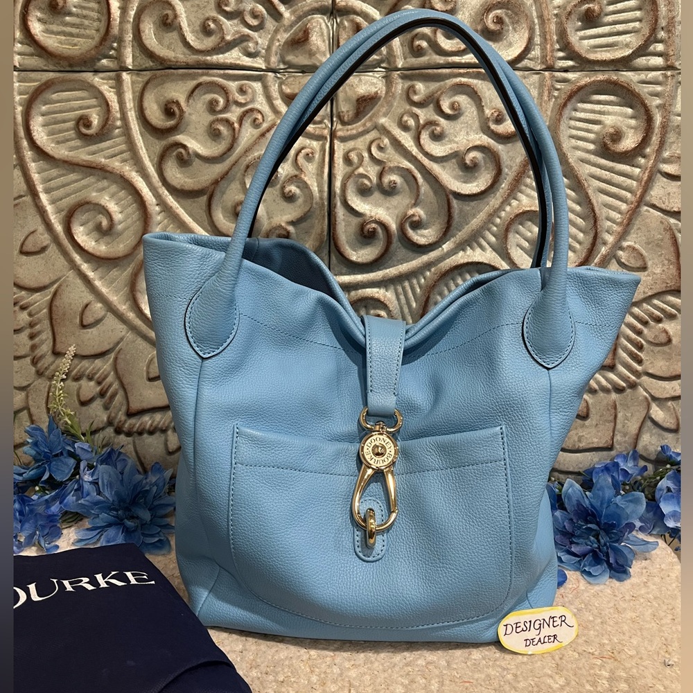 Dooney & BOURKE Large Leather Logo Lock Tote Shoulder Bag Pastel Blue EUC!